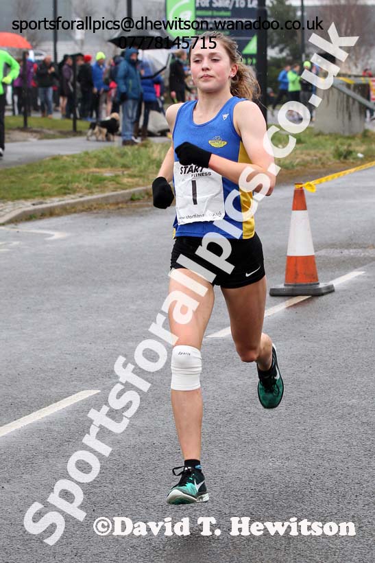 Womens relay, Elswick Harriers Relays, Newburn, Newcastle. Photo: David T. Hewitson/Sports for All Pics
